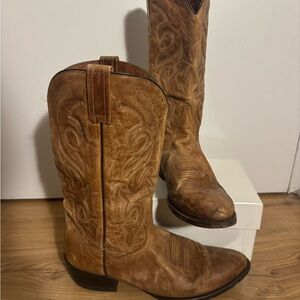 Dan Post Tan Distressed Western Boots
